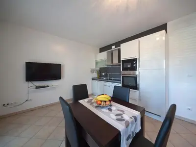 Kuhinja ili čajna kuhinja u objektu Apartments Lovely Croatia