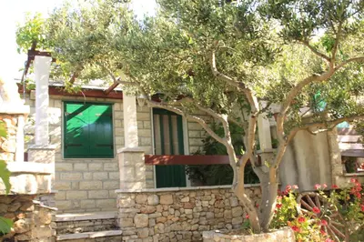 Vrt u objektu Holiday home Ivan Bol