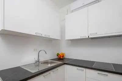 Kuhinja ili čajna kuhinja u objektu Blue Wonder Apartments