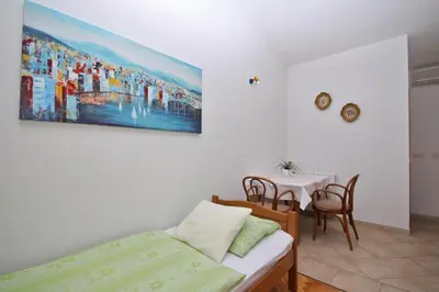 Krevet ili kreveti u jedinici u objektu Adria Brela Apartments