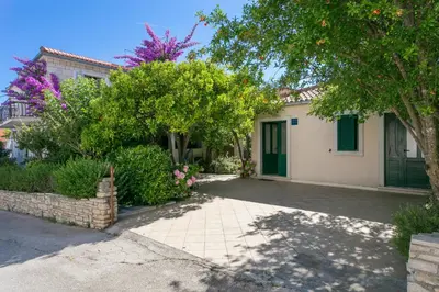Zgrada u kojoj se nalazi apartman