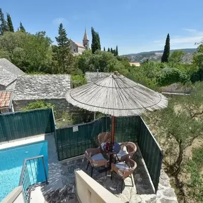 House Niksi
