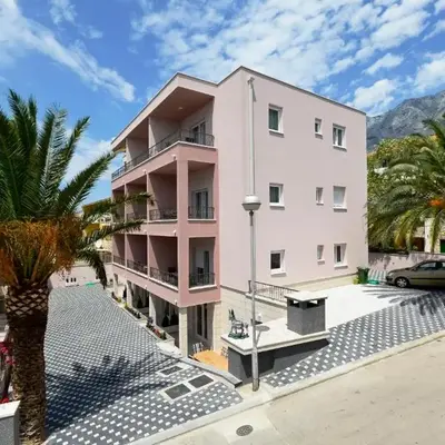 Villa Cavar