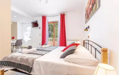 Krevet ili kreveti u jedinici u objektu One-Bedroom Apartment In Jesenice