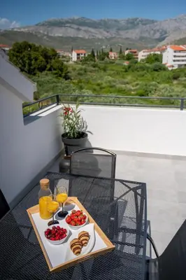 Hrana u apartmanu ili u blizini