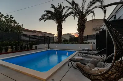 Bazen u objektu Lulani Makarska pool apartment ili u blizini