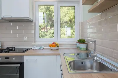 Kuhinja ili čajna kuhinja u objektu Apartments Silvana