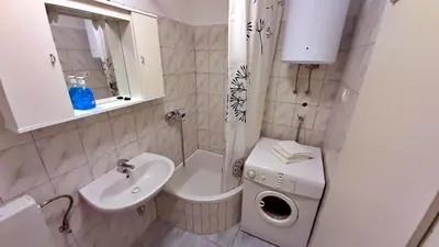 Kupaonica u objektu Town Center Apartment with Balcony