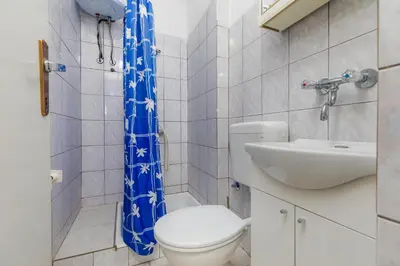 Kupaonica u objektu Apartments by the sea Duce, Omis - 2758