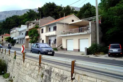 Pogled na planine ili pogled na planine iz apartmana