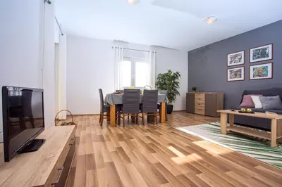 TV i/ili zabavni centar u objektu VILLA MASLINA, with private 32m2Pool, panoramic views on 100km coastline, 12 pax