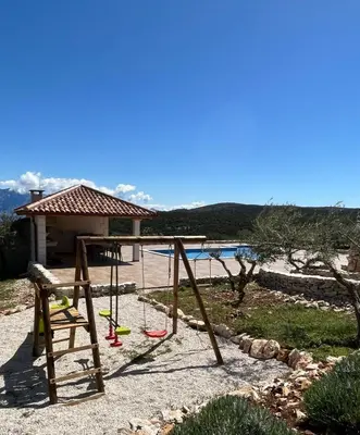 Priroda u blizini vila