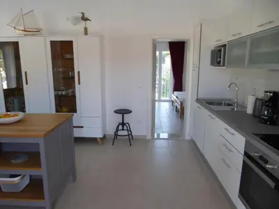 Kuhinja ili čajna kuhinja u objektu Villa More