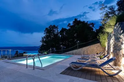 Bazen u objektu Villa Maruncela with sea and island views, 5 bedrooms, private pool, gym ili u blizini