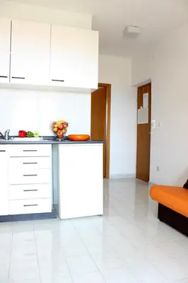 Kuhinja ili čajna kuhinja u objektu Apartments Marin