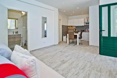 Kuhinja ili čajna kuhinja u objektu Apartments Magdalena
