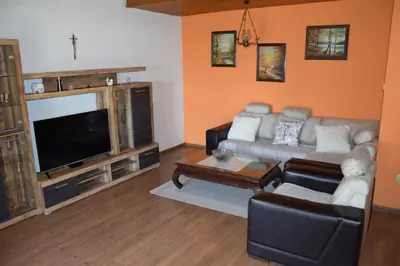 TV i/ili zabavni centar u objektu Apartman Linda 1