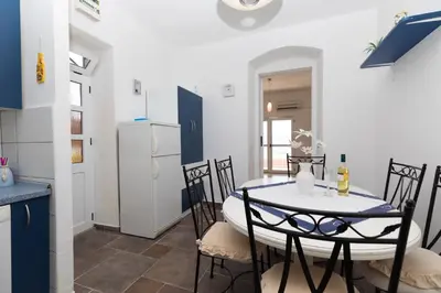 Kuhinja ili čajna kuhinja u objektu The View