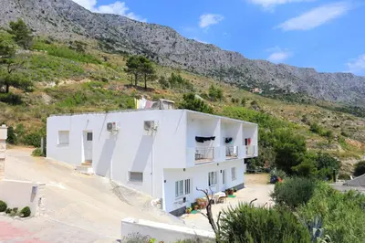 Pogled na planine ili pogled na planine iz apartmana