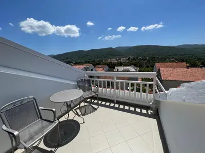 Pogled na planine ili pogled na planine iz apartmana