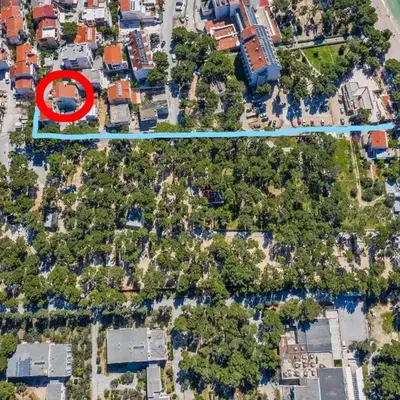 Apartments with parking space Makarska - 6729