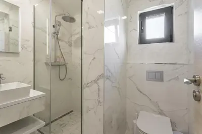 Kupaonica u objektu Villa VENTURA with private 45 sqm swimming pool, 4 bedrooms, gym, game room