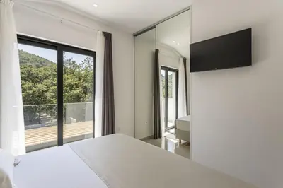 TV i/ili zabavni centar u objektu Villa VENTURA with private 45 sqm swimming pool, 4 bedrooms, gym, game room