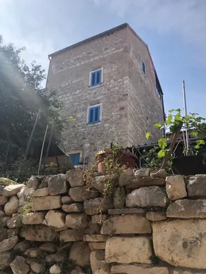 Zgrada u kojoj se nalazi apartman