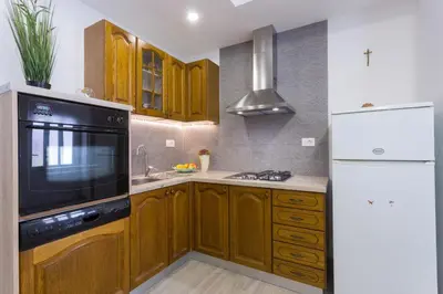 Kuhinja ili čajna kuhinja u objektu Apartman Ino