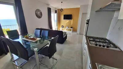 Kuhinja ili čajna kuhinja u objektu Apartments Zorica