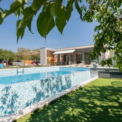 Gorgeous Home In Katuni