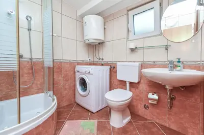 Kupaonica u objektu Apartment in Pisak with sea view, balcony, air conditioning, Wi-Fi (4871-4)