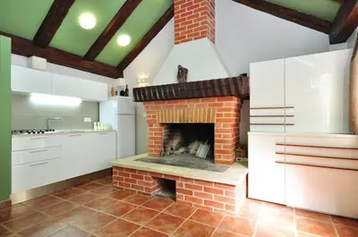 Kuhinja ili čajna kuhinja u objektu Holiday house in Pucišca with terrace, WiFi, washing machine (887-1)