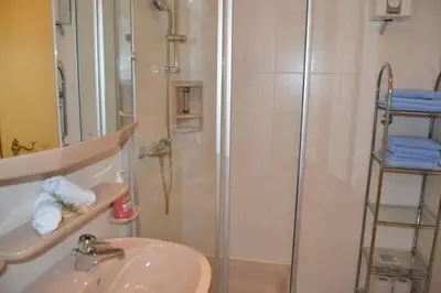 Kupaonica u objektu Apartments DARIJA & PERO