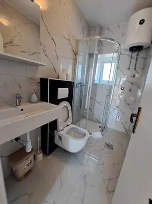 Kupaonica u objektu MARIO-50m FROM THE BEACH,TERRACE WITH SEA VIEW!