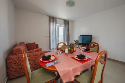 TV i/ili zabavni centar u objektu Apartments Mateo