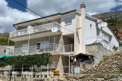 Tlocrt objekta Apartment 1 with pool and amazing sea view
