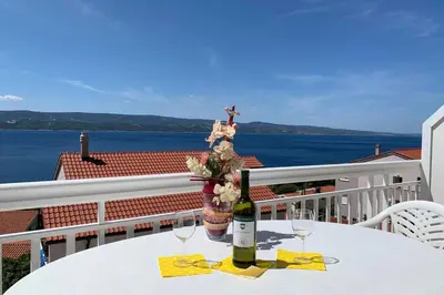 Tlocrt objekta Apartment 1 with pool and amazing sea view