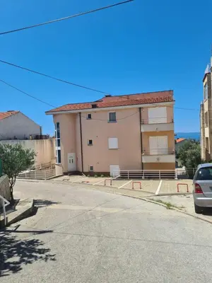 Zgrada u kojoj se nalazi apartman