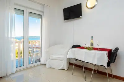 TV i/ili zabavni centar u objektu Apartments Toni 2000