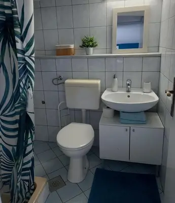 Kupaonica u objektu Villa Almond near Omis, private pool