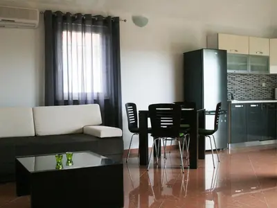 Kuhinja ili čajna kuhinja u objektu Apartments Kristina