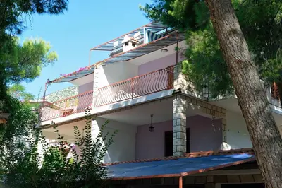 Zgrada u kojoj se nalazi apartman