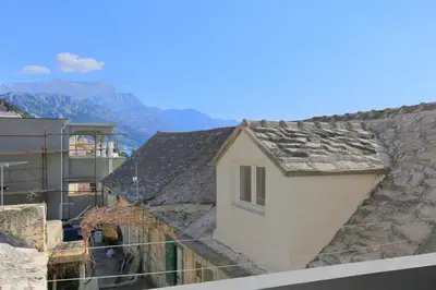 Pogled na planine ili pogled na planine iz apartmana