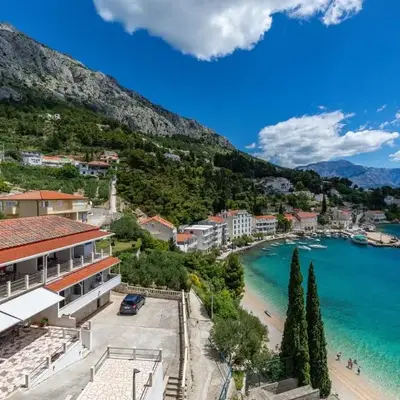 Apartments by the sea Mimice