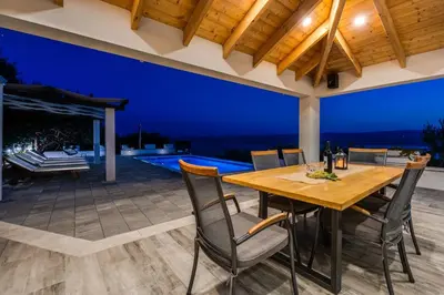 Tlocrt objekta Villa Dream with private pool, 2 bedrooms with en-suite bathrooms, sea view