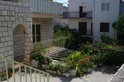 Vrt u objektu Apartments with a parking space Hvar - 9658