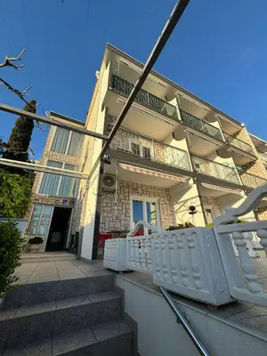 Zgrada u kojoj se nalazi privatni smještaj