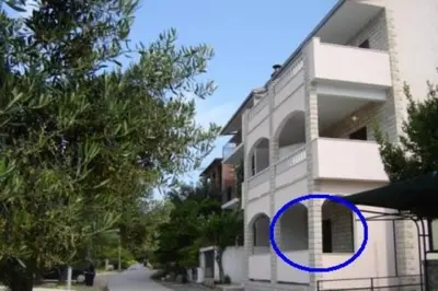 Zgrada u kojoj se nalazi apartman