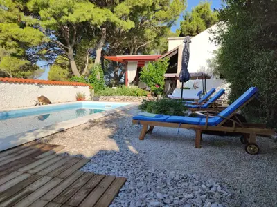 Bazen u objektu Vacation house Milka ili u blizini